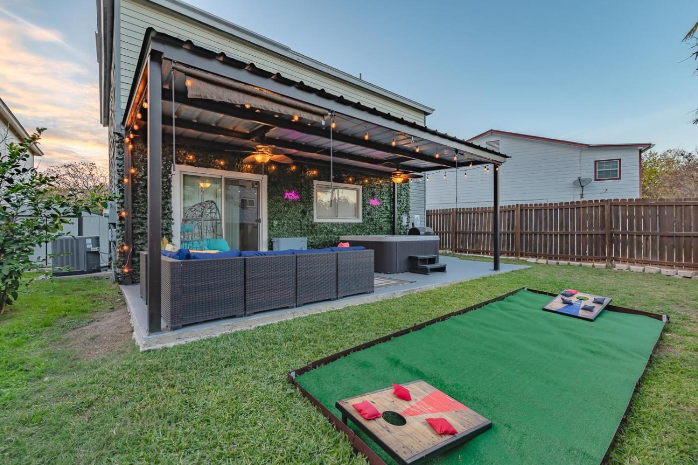 Gameroom, Bbq & Hot-Tub By Lackland & Seaworld San Antonio Exterior foto